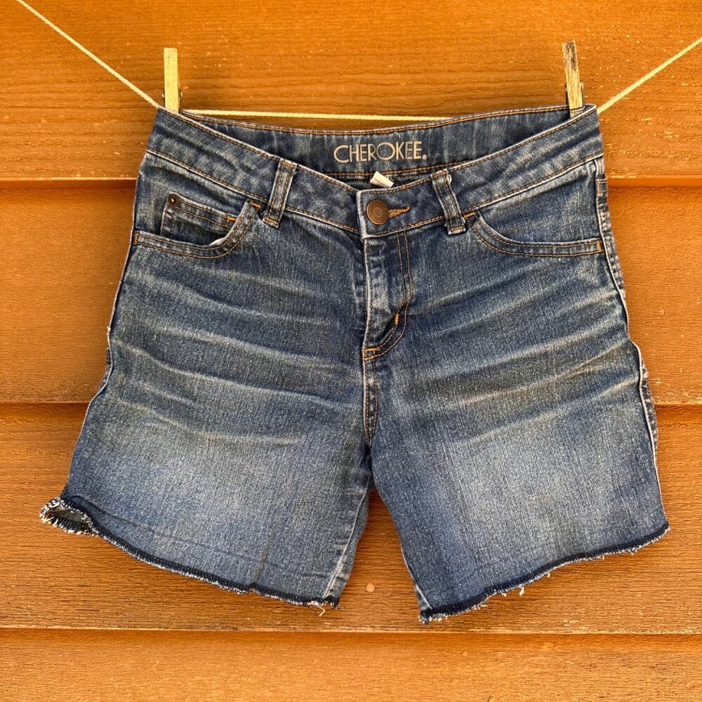 Cherokee Girls Denim Shorts Size 10/12 Blue With Frayed Hem